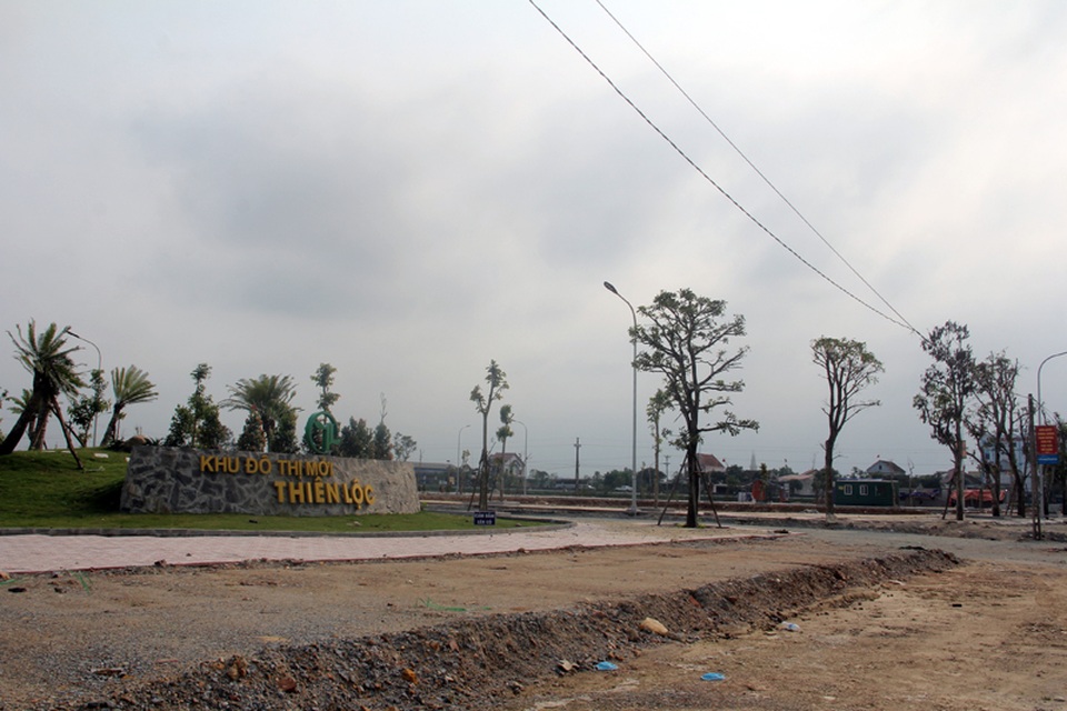 Cả huyện đau đầu với tổ hợp thương mại đầu voi, đuôi chuột tại Hà Tĩnh - 4 Cả huyện đau đầu với tổ hợp thương mại đầu voi, đuôi chuột tại Hà Tĩnh - 4