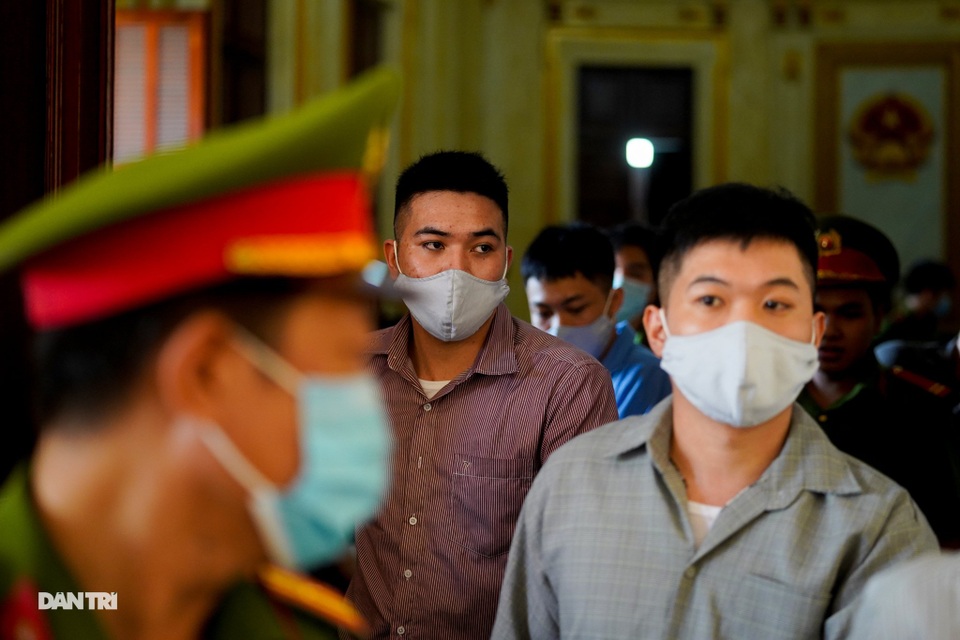 Hé lộ tình tiết bất ngờ trong vụ Tuấn khỉ - 4 Hé lộ tình tiết bất ngờ trong vụ Tuấn khỉ - 4