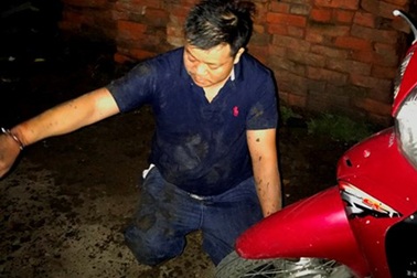 Bắt đối tượng trốn nã trong đường dây mua bán hàng chục nghìn bánh heroin