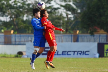 Căng thẳng cuộc đua vô địch giải bóng đá nữ quốc gia 2023