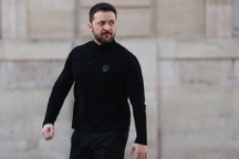 Tổng thống Ukraine sẵn sàng đàm phán ngừng bắn vô điều kiện với Nga