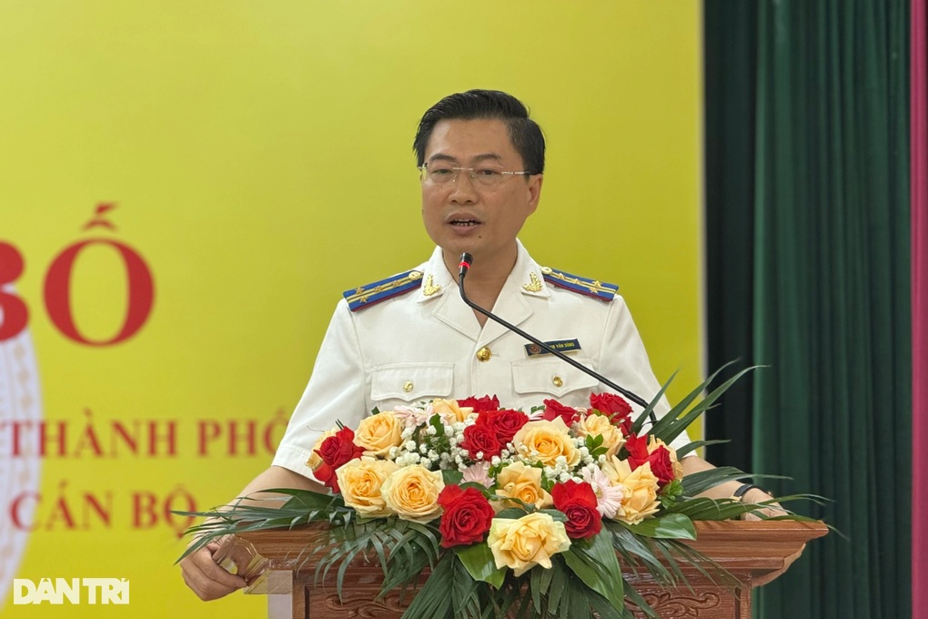 Ông Phạm Văn Dũng làm Trưởng Thi hành án dân sự TP Hà Nội - 2