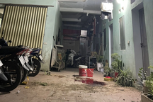 Chồng đẩy vợ ngã từ tầng 3 xuống sân tử vong