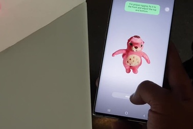 Video minh họa cho tính năng tạo mô hình 3D với ứng dụng 3D Scanner trên Galaxy Note10+