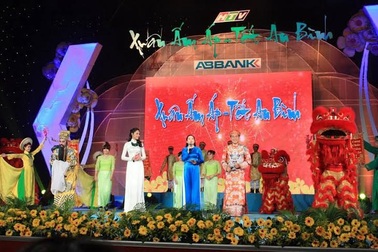 Dàn sao Việt tham gia chương trình “Tết An Bình - nghĩa tình biển đảo”