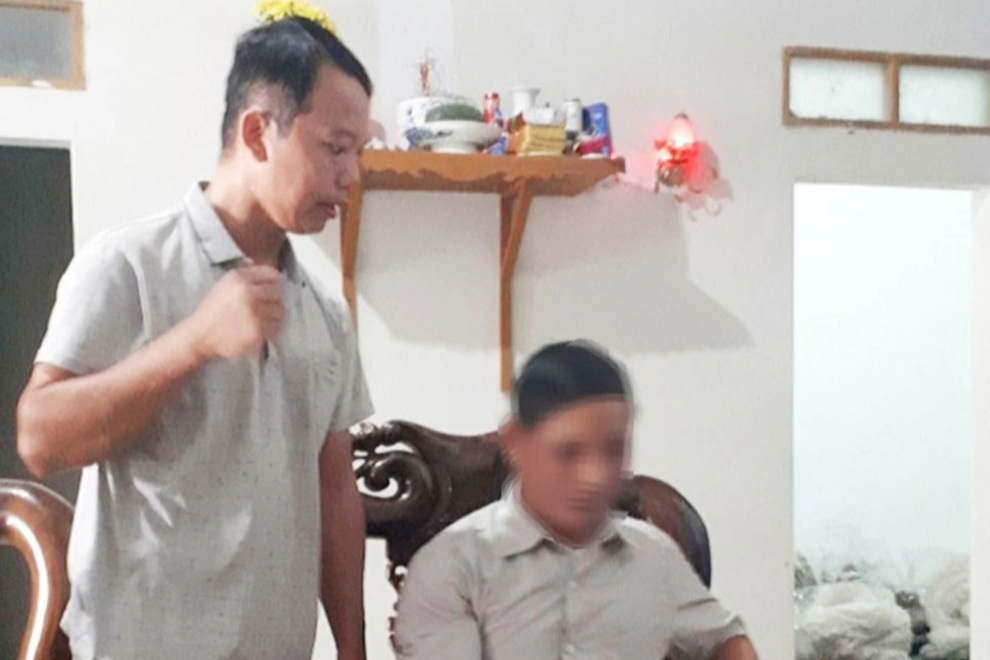 Không khởi tố thầy lang chữa bệnh bằng quan hệ tình dục - 1 Không khởi tố thầy lang chữa bệnh bằng quan hệ tình dục - 1