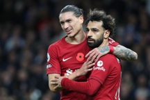 Salah lập cú đúp, Liverpool đánh bại Tottenham