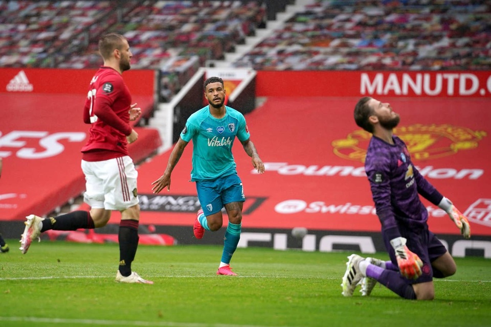 Những khoảnh khắc thăng hoa của hàng công Man Utd trước Bournemouth - 14 Những khoảnh khắc thăng hoa của hàng công Man Utd trước Bournemouth - 14