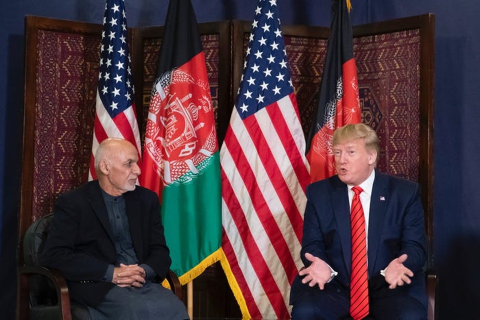 Chuyến đi tuyệt mật của Tổng thống Trump - 13 Chuyến đi tuyệt mật của Tổng thống Trump - 13