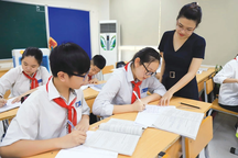 Lương nhà giáo sẽ được ưu tiên xếp trong thang bảng lương cao nhất