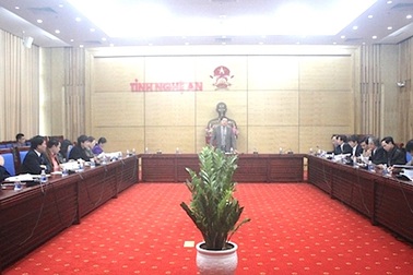 Nghiêm cấm biếu, tặng quà Tết cho lãnh đạo