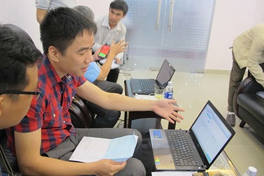 Mạng thông, vé tàu vẫn trục trặc