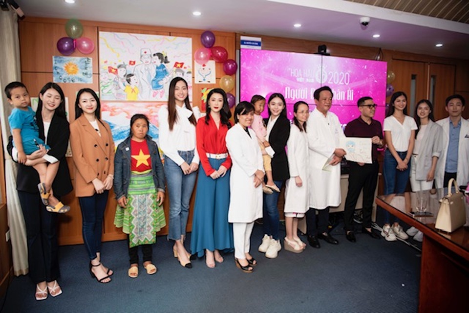Vừa hết cách ly, Thái Như Ngọc đã đồng hành cùng Hoa hậu Việt Nam 2020 - 4 Vừa hết cách ly, Thái Như Ngọc đã đồng hành cùng Hoa hậu Việt Nam 2020 - 4