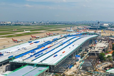 ACV đề xuất dự án điện mặt trời áp mái tại 8 sân bay