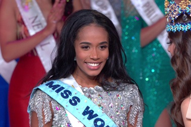 Phút đăng quang của Toni-Ann Singh