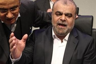 Iran đề nghị EU xem xét lại lệnh cấm vận dầu mỏ