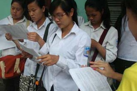 Bộ GD-ĐT yêu cầu bộ phận ra đề thi Sử giải thích “sự cố”