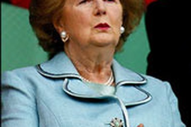 “Bà đầm thép” thượng thọ 80 tuổi