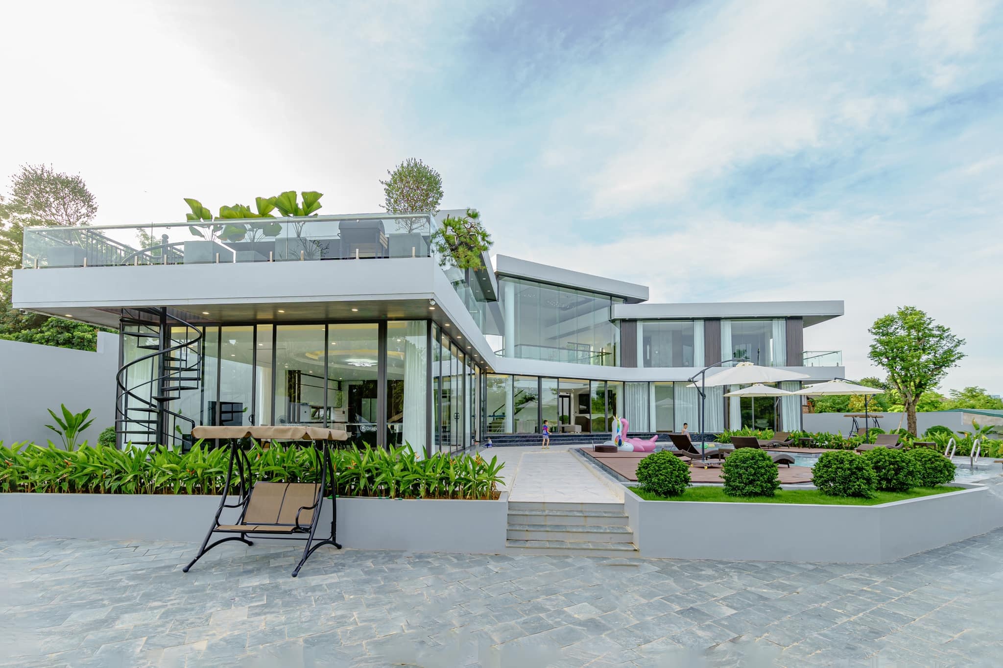Nữ gia chủ tậu 2.000m2 đất xây biệt thự khủng tặng bố mẹ ở Phú Thọ - 6 Nữ gia chủ tậu 2.000m2 đất xây biệt thự khủng tặng bố mẹ ở Phú Thọ - 6