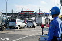 Ngày đầu tiên BOT Cai Lậy thu phí trở lại sau 5 năm tạm dừng