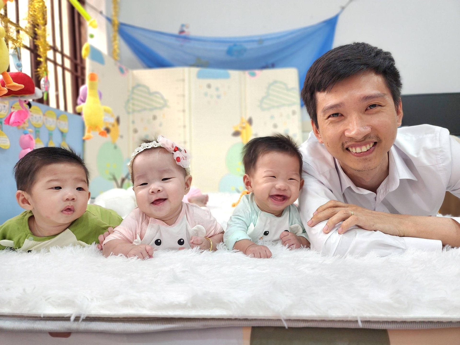 Hành trình làm chủ 2 công ty của người đàn ông khuyết tật - 13 Hành trình làm chủ 2 công ty của người đàn ông khuyết tật - 13