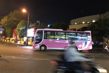 Quận 10 ngưng nhận hồ sơ, tiếp công dân vì có cán bộ nghi nhiễm