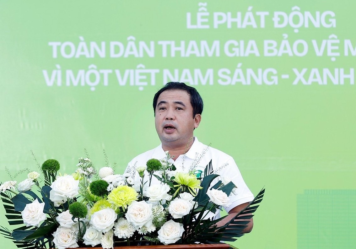 “Chiến sĩ xanh trên mặt trận bảo vệ môi trường” - 1