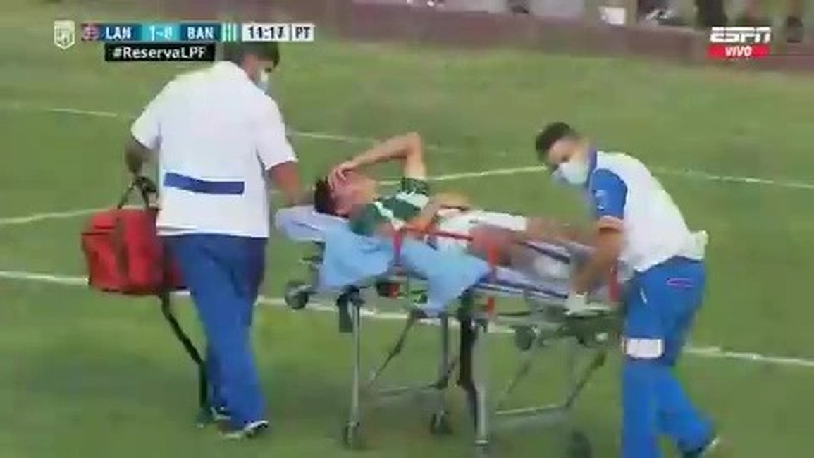 Trọng tài Argentina mắc sai lầm tai hại không kém gì ở V-League - 6 Trọng tài Argentina mắc sai lầm tai hại không kém gì ở V-League - 6