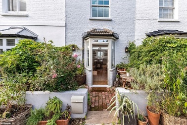 Nhà diện tích nhỏ nhưng có giá hơn 18 tỷ đồng nhờ thiết kế thông minh