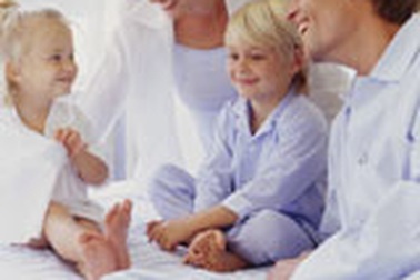 Làm gương cho con