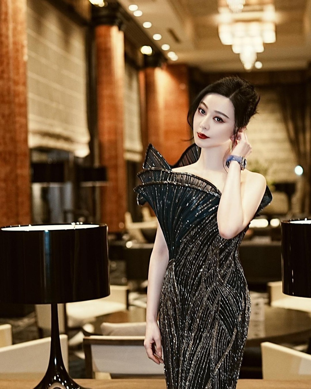 Bất chấp tuổi tác, Phạm Băng Băng vẫn xứng danh nữ hoàng thảm đỏ - 9 Bất chấp tuổi tác, Phạm Băng Băng vẫn xứng danh nữ hoàng thảm đỏ - 9