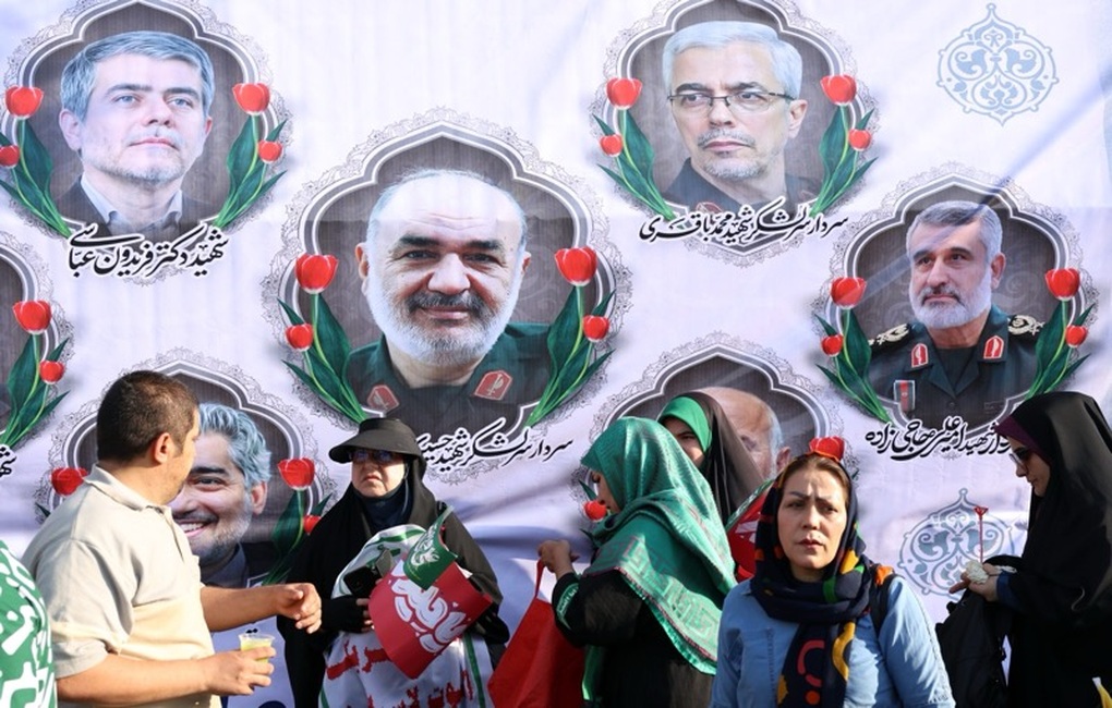 Iran dưới “cơn lửa đạn”: Mất nhiều tướng lĩnh và nhà khoa học hạt nhân - 1 Iran dưới “cơn lửa đạn”: Mất nhiều tướng lĩnh và nhà khoa học hạt nhân - 1