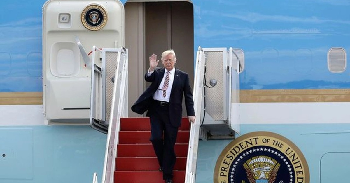 Ông Trump phân trần về việc nhận "cung điện bay" 400 triệu USD từ Qatar