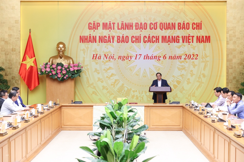Thủ tướng yêu cầu nghiên cứu giải pháp để tăng cường tiềm lực của báo chí - 2 Thủ tướng yêu cầu nghiên cứu giải pháp để tăng cường tiềm lực của báo chí - 2