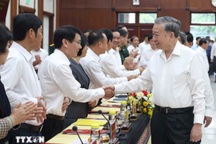 Tổng Bí thư Tô Lâm làm việc với Ban Thường vụ Tỉnh ủy Gia Lai và Thường trực Tỉnh ủy Bình Định