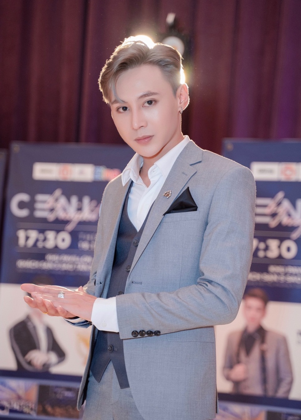 Ngô Trí Khánh – Chàng hotboy bỏ nghề tóc kinh doanh thành công mỹ phẩm Cenlia - 4 Ngô Trí Khánh – Chàng hotboy bỏ nghề tóc kinh doanh thành công mỹ phẩm Cenlia - 4