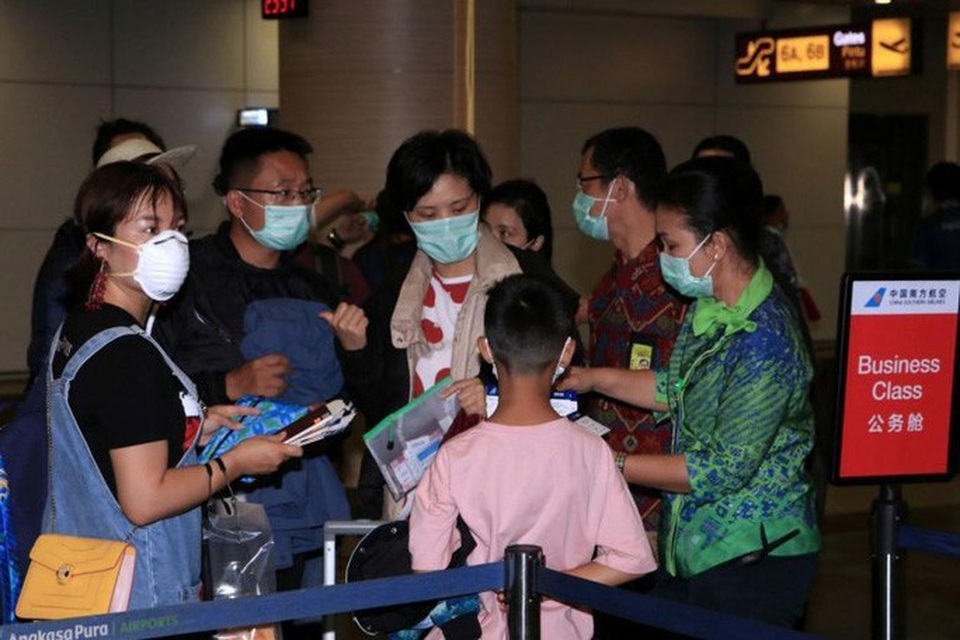 Về quê ăn Tết, hàng trăm ngàn người Trung Quốc mắc kẹt vì virus corona - 1 Về quê ăn Tết, hàng trăm ngàn người Trung Quốc mắc kẹt vì virus corona - 1