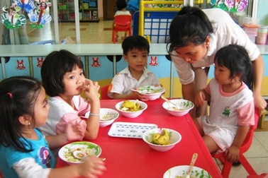 Khó ngăn trẻ học chữ sớm