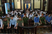 Đại án VNCB: Cựu Chủ tịch Ngân hàng Đại Tín vừa bị bắt khai gì trước toà