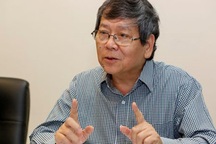 “Nhiều người làm chức to nhưng nhân dân không quý trọng“