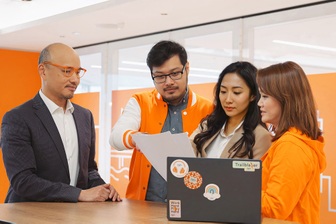 Khởi nghiệp trong ngành bảo hiểm với cơ hội đến từ FWD Việt Nam