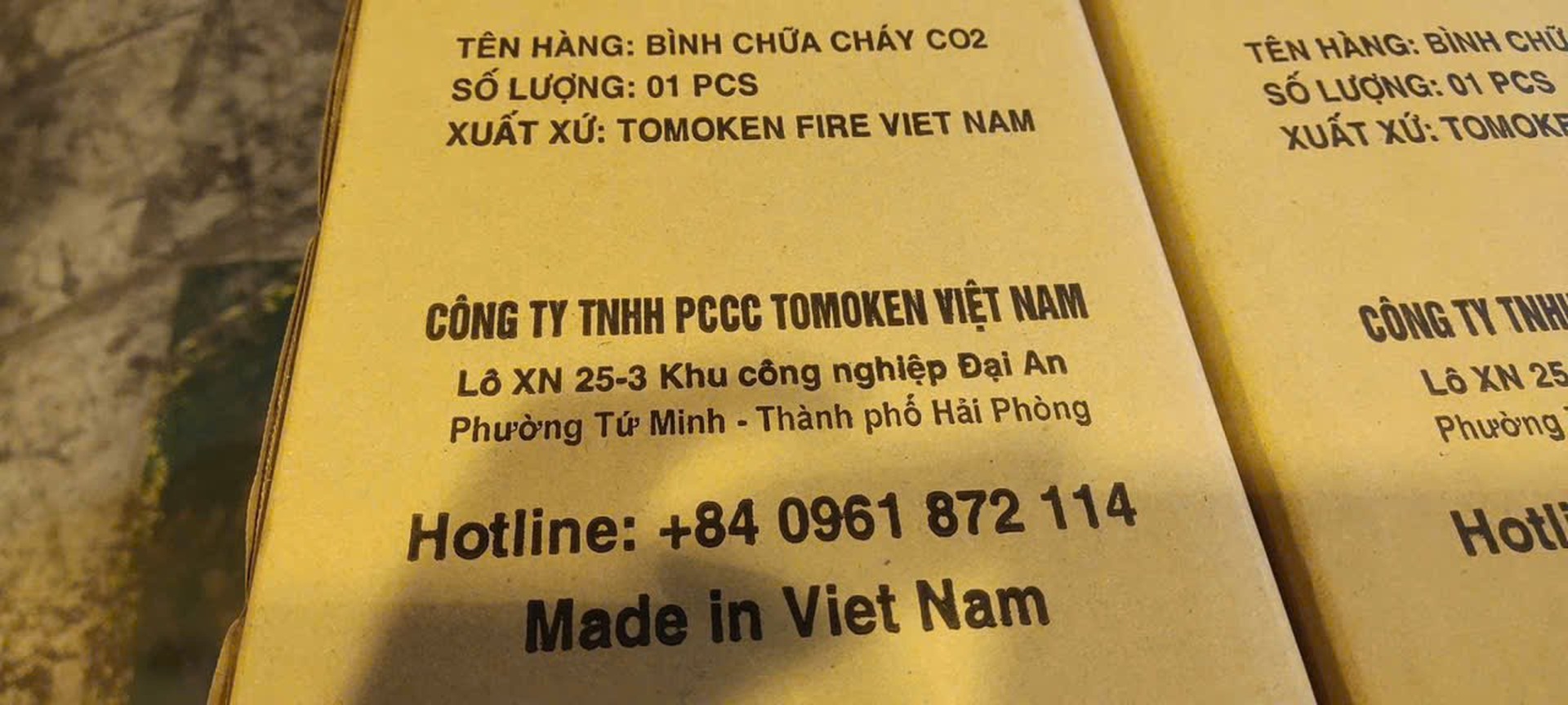Đột kích nơi sản xuất hàng triệu bình chữa cháy giả theo kiểu tự nghĩ ra - 13 Đột kích nơi sản xuất hàng triệu bình chữa cháy giả theo kiểu tự nghĩ ra - 13