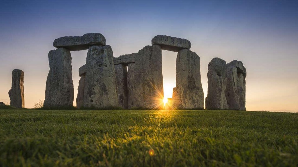 Tìm ra nguồn gốc đá xây dựng bãi đá cổ bí ẩn Stonehenge - 1 Tìm ra nguồn gốc đá xây dựng bãi đá cổ bí ẩn Stonehenge - 1
