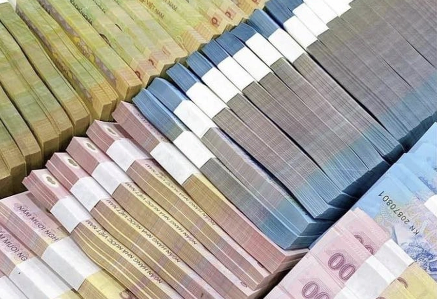 แลกเงินใหม่เป็นเงินตรุษเต๊ต: แลก 1 ล้านดอง รับ 900,000 ดอง - 1 Đổi tiền mới dịp Tết: Đổi 1 triệu đồng nhận về 900.000 đồng - 1