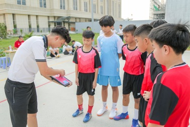 Khởi động giải Futsal học sinh THPT tranh cúp ĐH Văn Lang lần 1- 2020