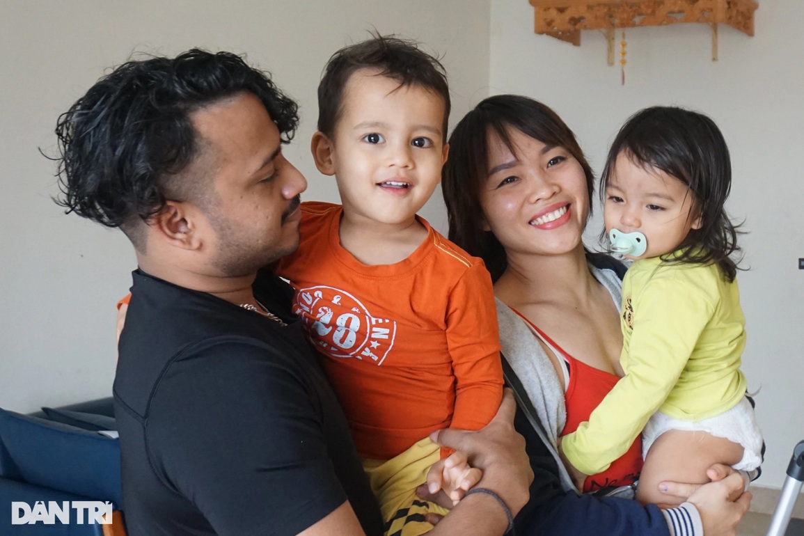 Chàng rể Ấn Độ và ấn tượng Tết cổ truyền Việt Nam - 1 Chàng rể Ấn Độ và ấn tượng Tết cổ truyền Việt Nam - 1