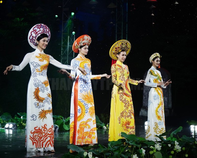 TP. HCM: Khai mạc lễ hội áo dài 2020 - lần VII - Ảnh 2. TP. HCM: Khai mạc lễ hội áo dài 2020 - lần VII - Ảnh 2.