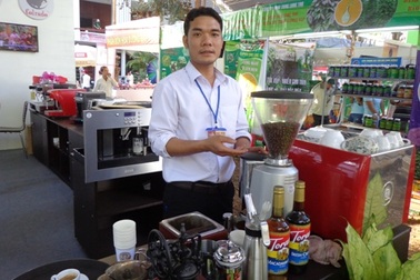 Độc đáo cà phê voi Tây Nguyên giá 32 triệu đồng/kg