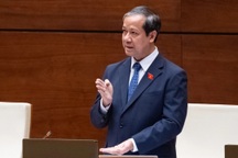 Bộ trưởng Giáo dục và Đào tạo: Cứ mải miết dạy thêm sẽ ra sao đây?