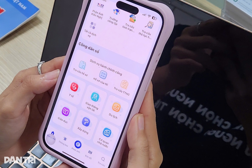 TPHCM ra mắt ứng dụng Công dân số, người dân có thể tương tác chính quyền - 2 TPHCM ra mắt ứng dụng Công dân số, người dân có thể tương tác chính quyền - 2